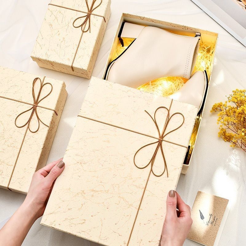 رنگ جامد کریسمس جعبه بسته بندی هدیه سخت جعبه بسته بندی کاغذ کارتونی سفارشی
